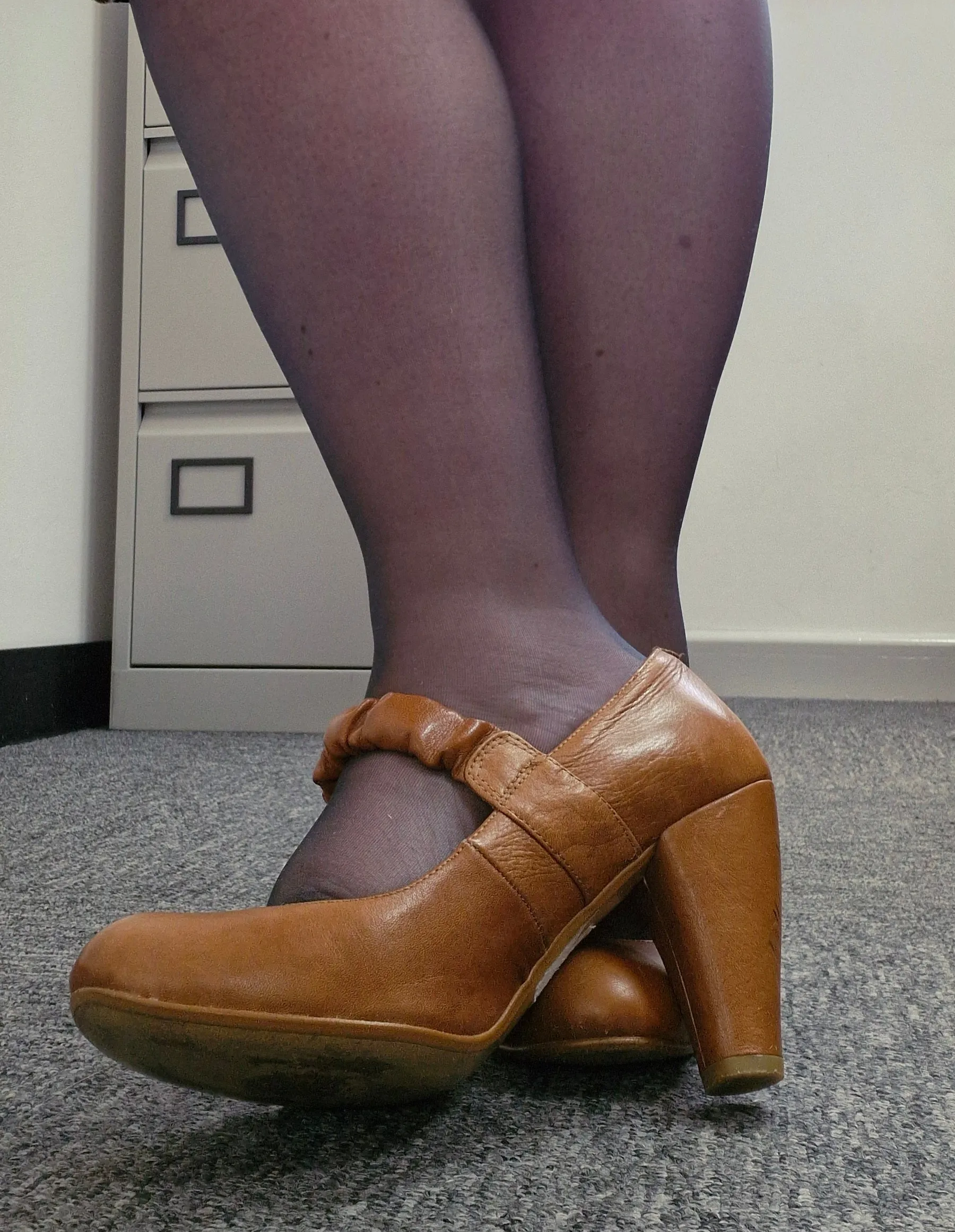 Brown, leather well-worn Nary Jane style heels
