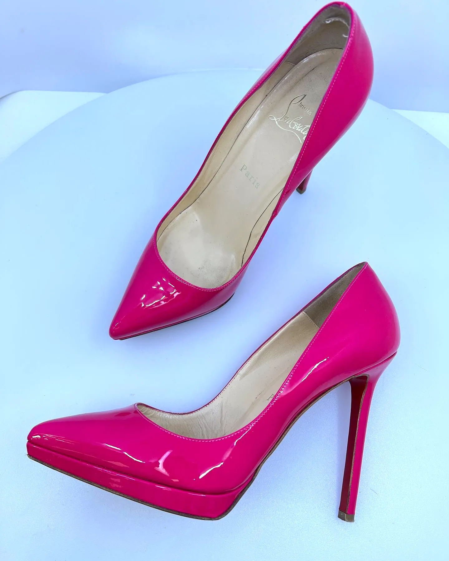 CHRISTIAN LOUBOUTIN PATENT LEATHER PIGALLE PUMPS