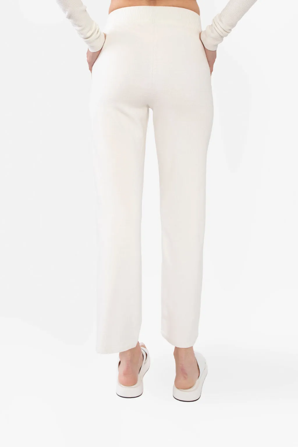 JANE CROP PANT - CRIMSON