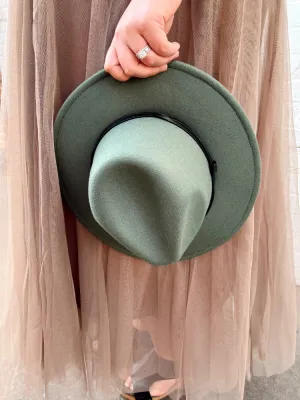 The Mallory Short Brim Hat - Olive